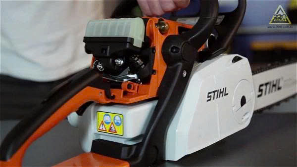 Máy cưa xích STIHL MS250 - 18