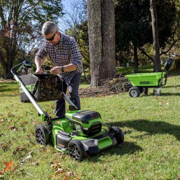 Máy cắt cỏ đẩy tay dùng pin Greenworks Pro MO60L424 (60V) - ảnh 1
