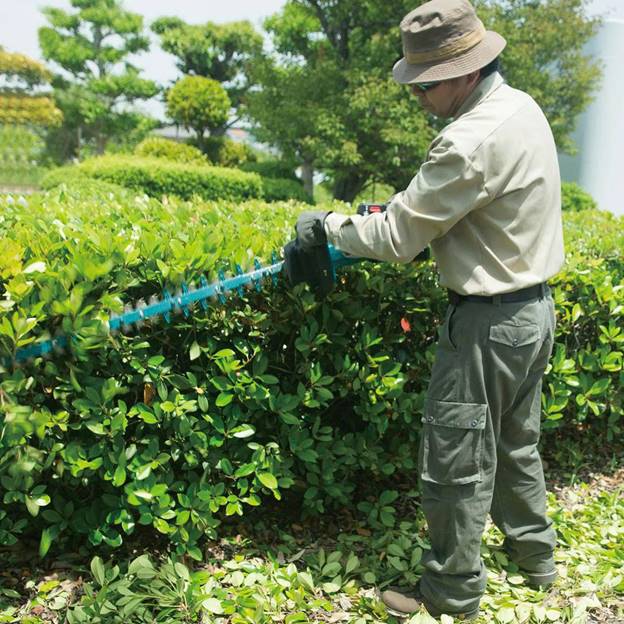 Máy cắt tỉa hàng rào Makita DUH752Z - ảnh 1