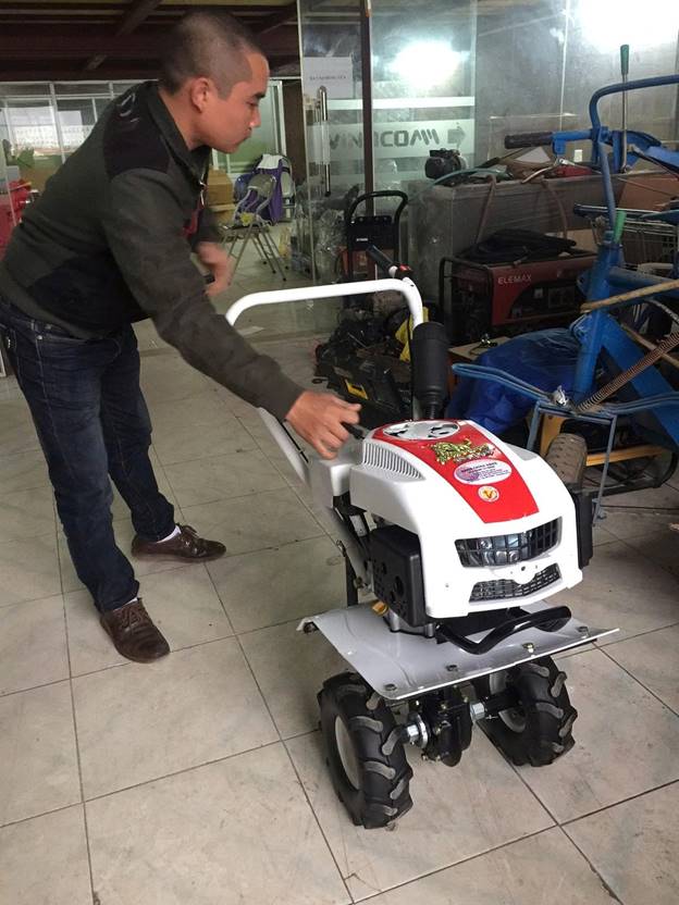 Máy làm đất đa năng TRÂU VÀNG 1WG4 - ảnh 2