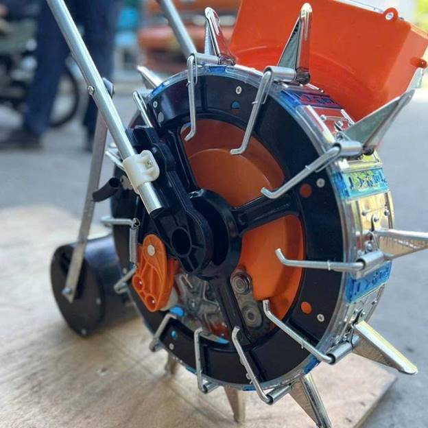 Máy gieo ngô đậu 12 răng Mitsuyama TL-2512 - ảnh 2
