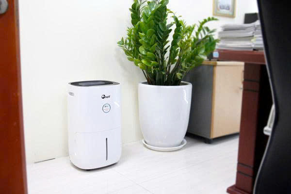 Máy hút ẩm Fujie HM-920EN công suất 20 lít/ngày - ảnh 1