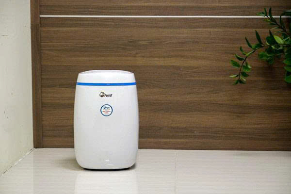 Máy hút ẩm Fujie HM-614EB công suất 14 lít/ngày - ảnh 1