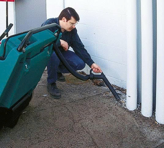 Xe quét rác đẩy tay Tennant 3640 - ảnh 4