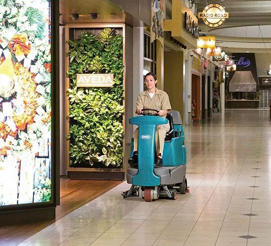 Máy chà sàn tự lái Tennant T7 - ảnh 1