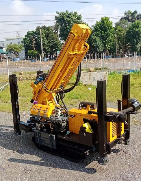 Máy khoan giếng tự hành FY 300 - ảnh 1