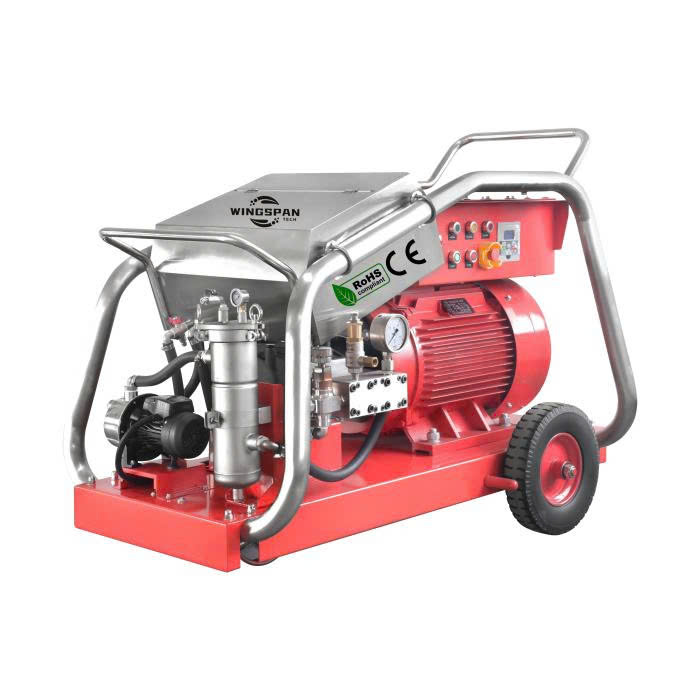 Máy phun rửa áp lực cực cao 1500 Bar dùng cho tàu biển Kolner KN-20150