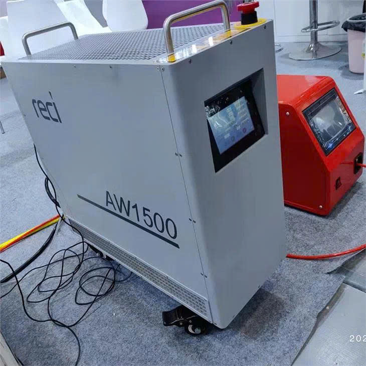 Máy hàn Laser inox cầm tay làm mát không khí RECI DHH-1000/DHH-1500/DHH-2000