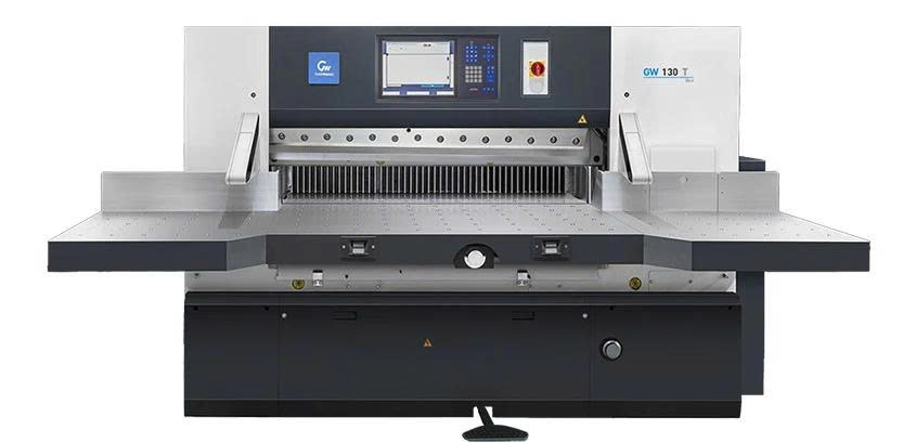Máy cắt giấy GW130T
