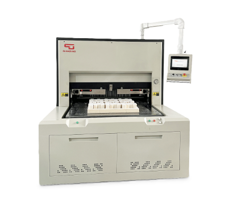Máy chọt phôi bế (Loại máy đúc dày áp lực lớn) HTQF-1080Q