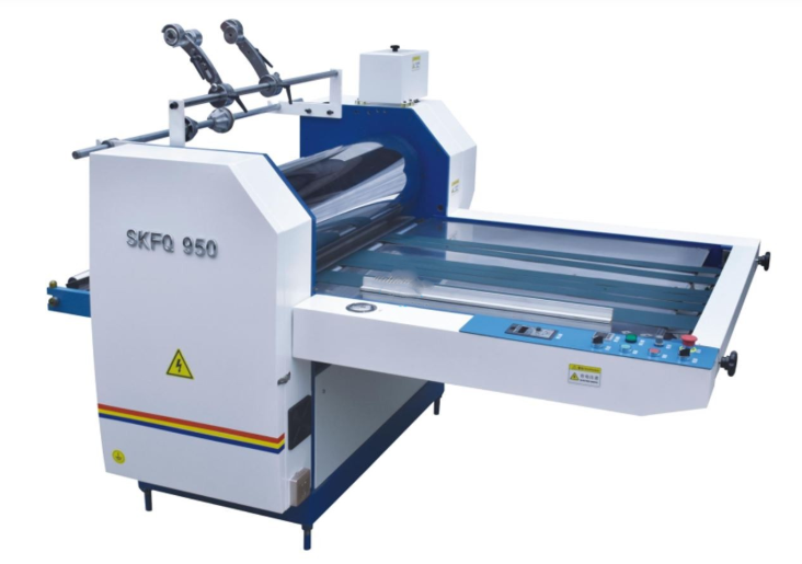 Máy cán màng thủ công SKFQ-950