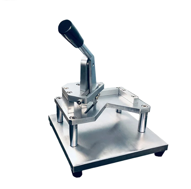 Máy cắt góc cánh bướm (Lấy mẫu ép đứng) WJ-CCB