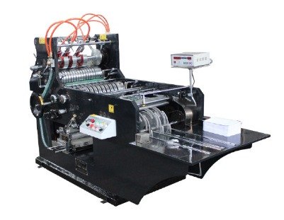 Máy dán phong bì A4 (Túi hồ sơ, túi bánh mì) WF-180