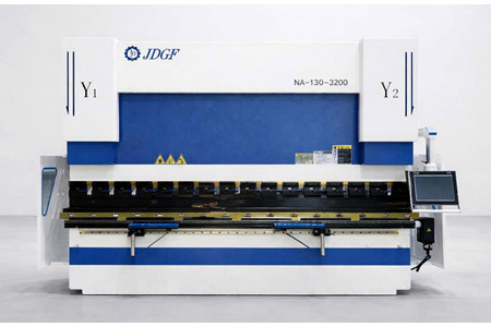 CNC 130T3200 ảnh 1